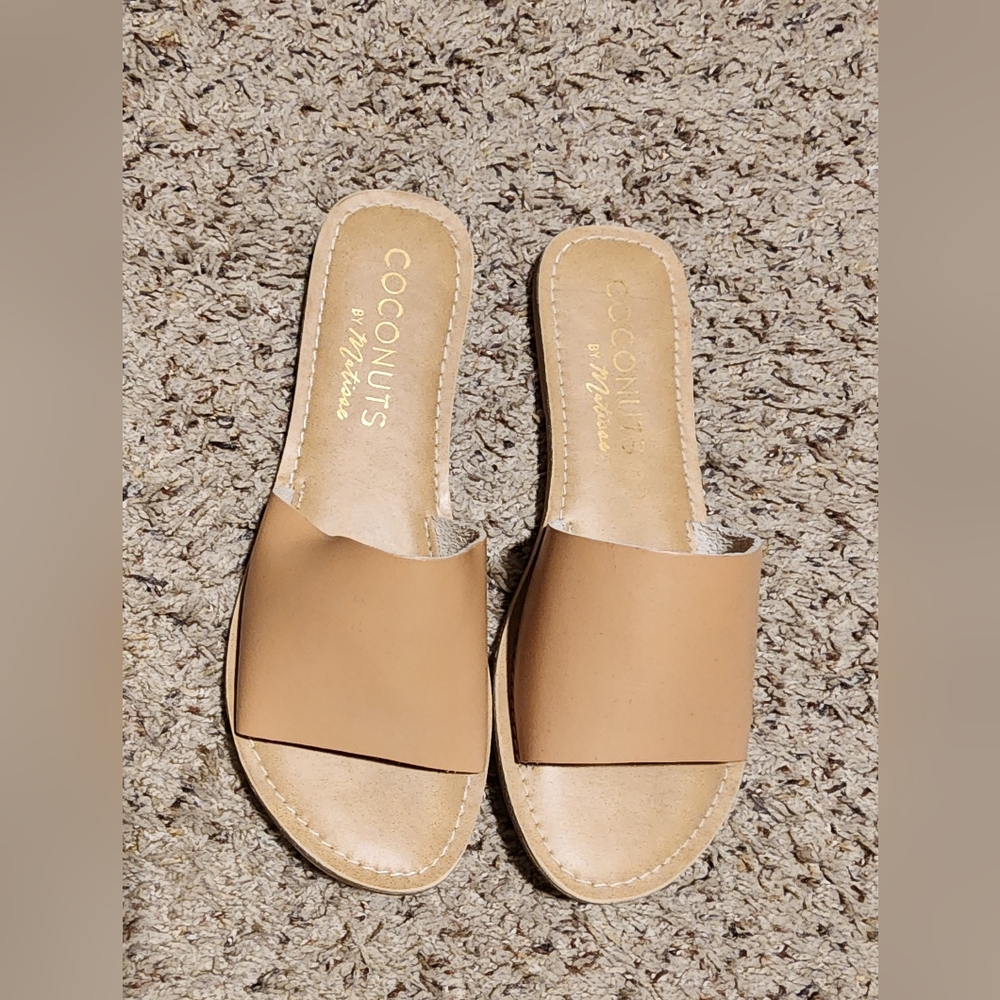 Nude Slide sandals